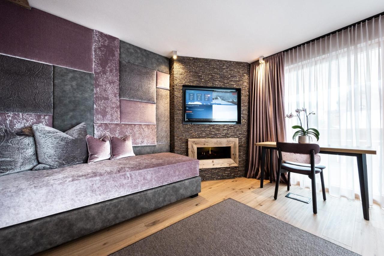 Hotel Arkadia - "Adults Only" Corvara Zewnętrze zdjęcie