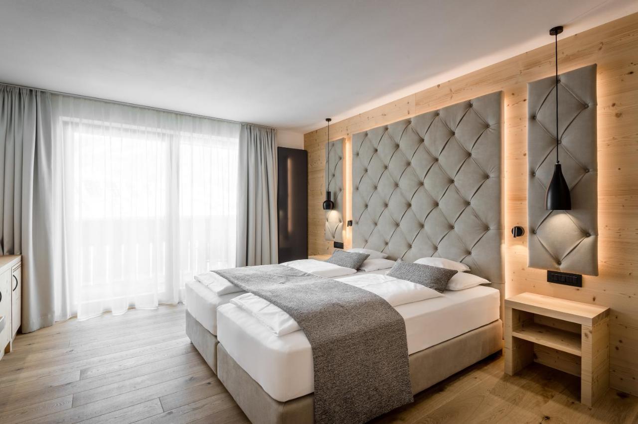 Hotel Arkadia - "Adults Only" Corvara Zewnętrze zdjęcie