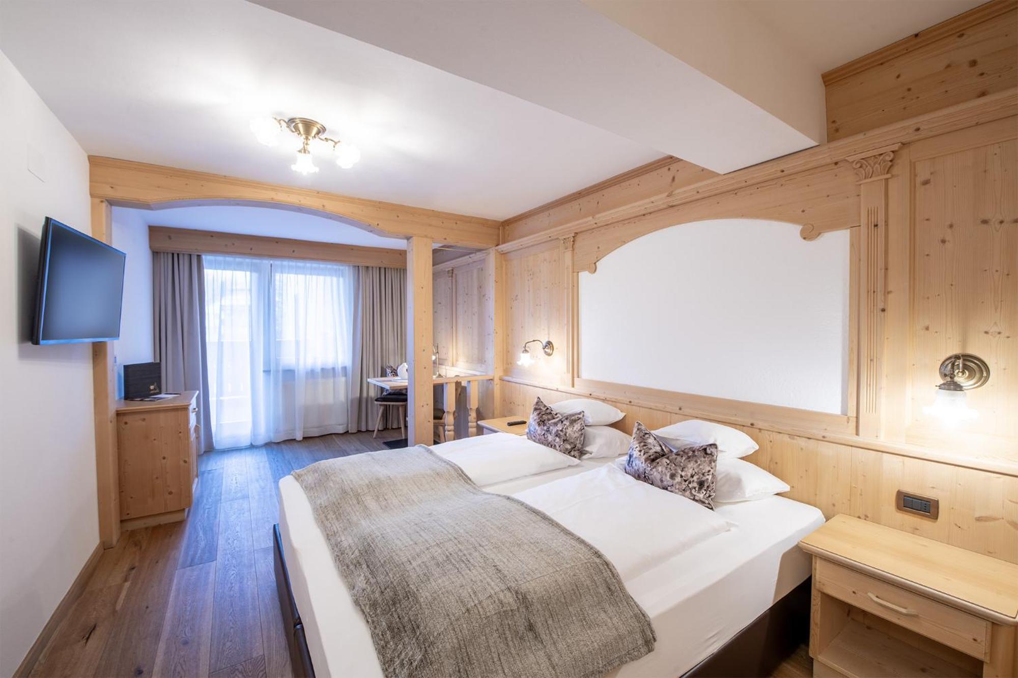 Hotel Arkadia - "Adults Only" Corvara Zewnętrze zdjęcie
